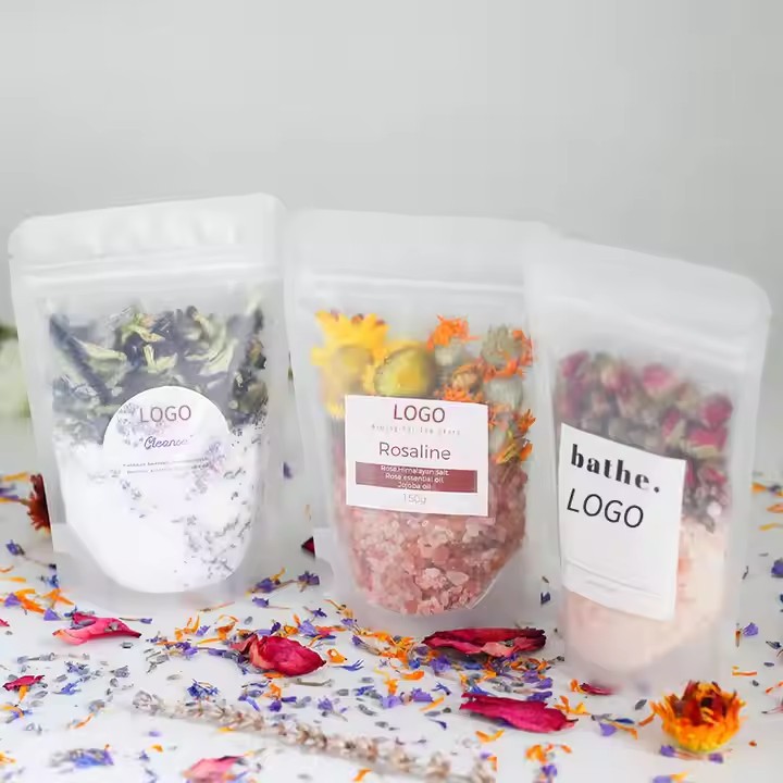 Himalayan Mineral Bath Soak with Dry Flowers