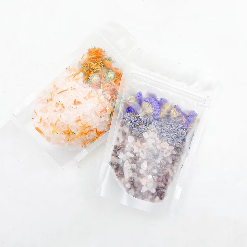 Himalayan Mineral Bath Soak with Dry Flowers