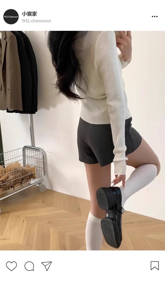 Fall Slimming Black Shorts Skirt with Academic Style