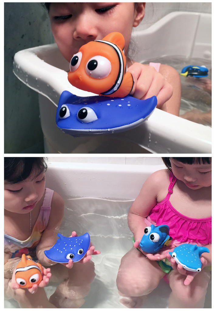 Rubber Spraying Sea Animal Bath Toys