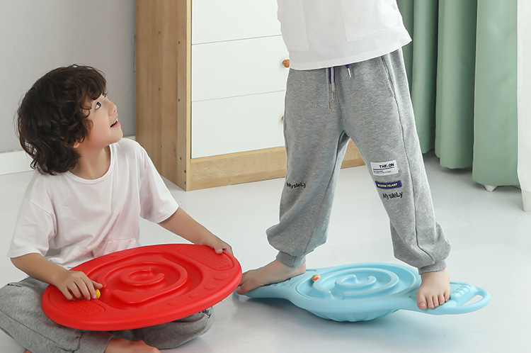 Kids Sensory Space Egg Balance Board