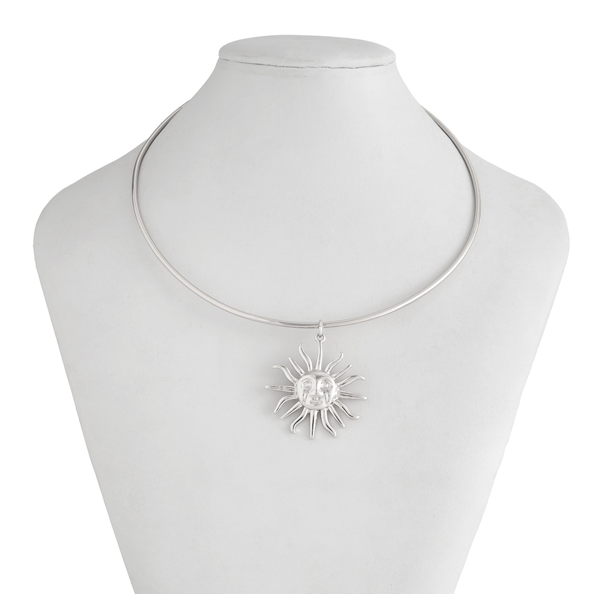 Vintage Sun Pendant Choker