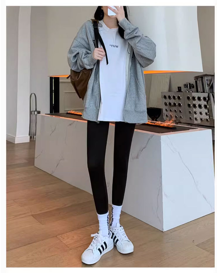 Women's Warm & Shaping Shark Yoga Leggings
