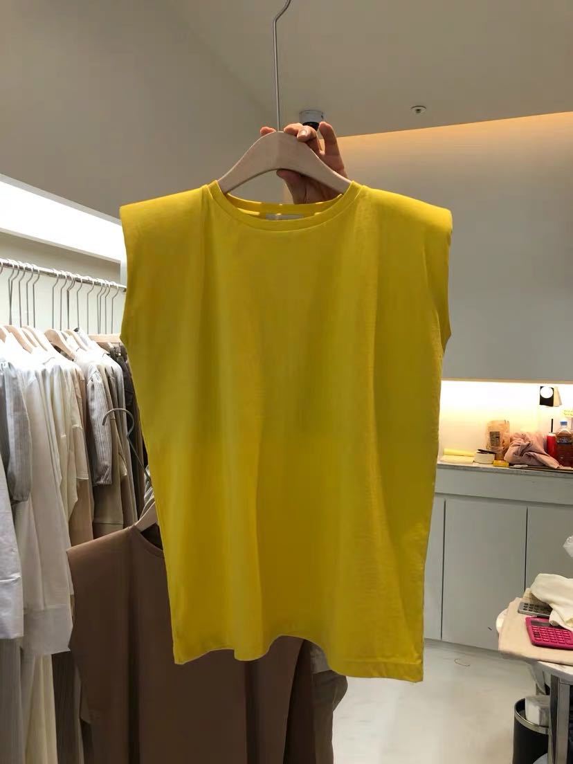 Sleeveless Round Neck Summer Top