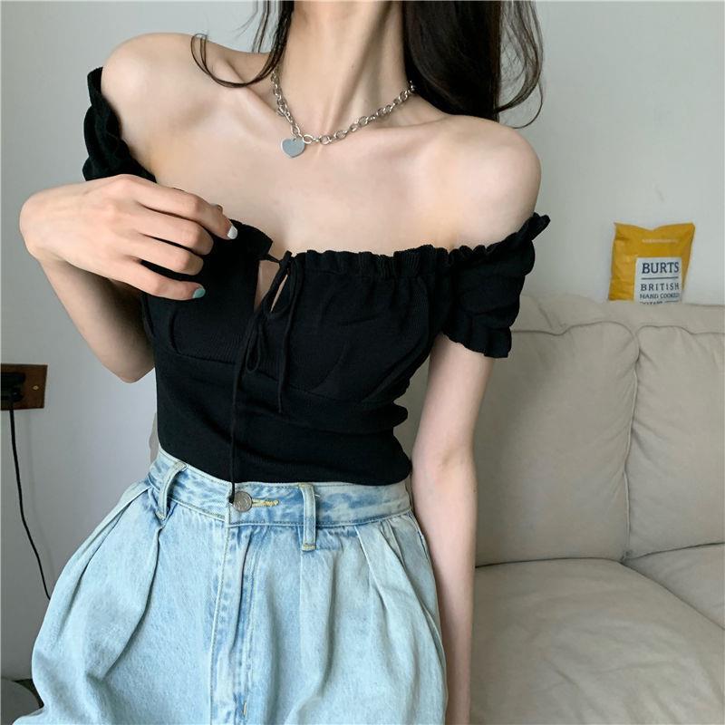 Sculpted Wood Ear Ribbon Drawstring Knit Top