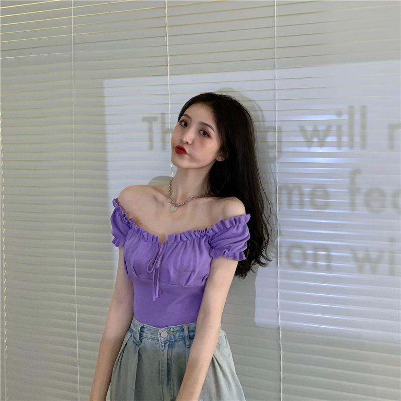 Sculpted Wood Ear Ribbon Drawstring Knit Top