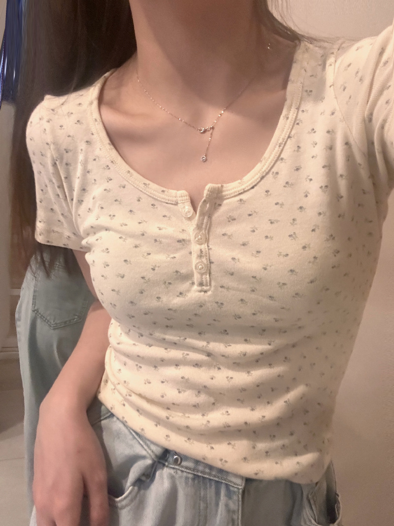 Summer Floral Print U-Neck Tee