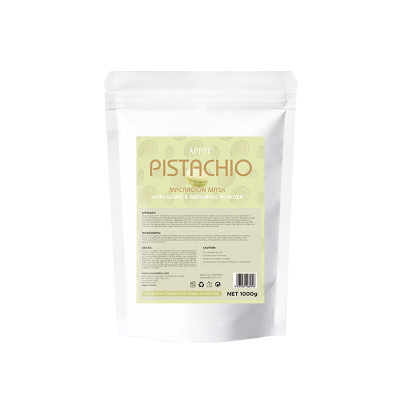 Attracted face masks set