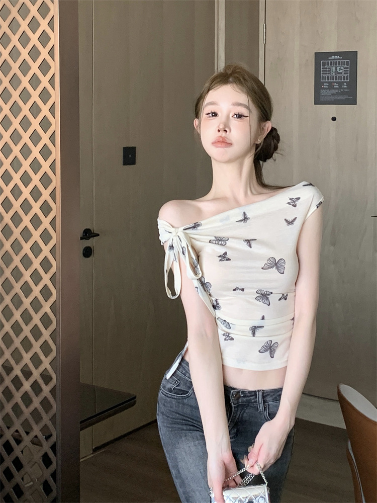 Sweet and Spicy Halter Neck Top with Butterfly Sleeves