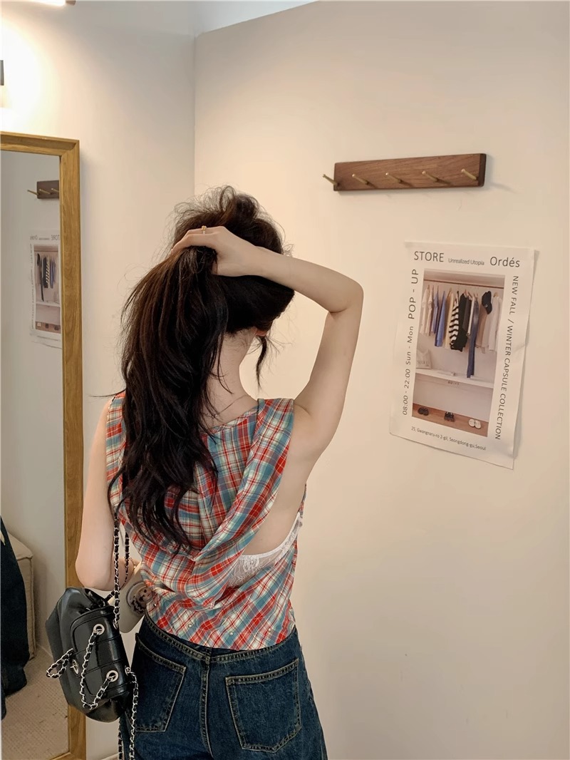 Grid-Back Tank Top with Hood for Summer 2024