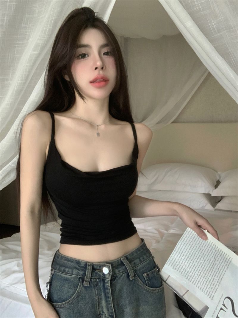 Vibrant Spicy Girl Solid Color Swing Neck Halter Tank Top for Women's Summer Design Pleated Slimming Short Backless Top