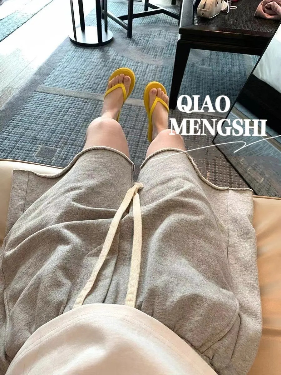 Cotton Elastic Waist Loose Sport Shorts