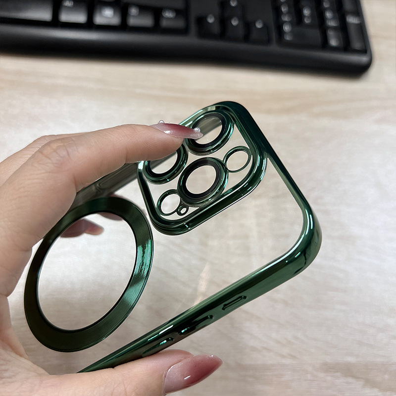 Apple 15 MagSafe Explosions