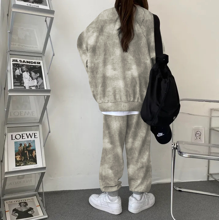 Fashionable Hairdryer & Casual Outfit Set