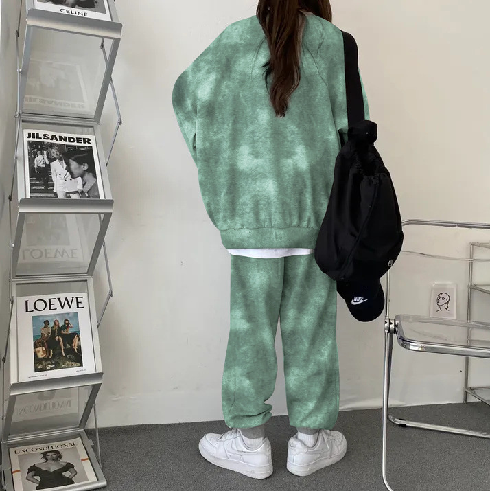 Fashionable Hairdryer & Casual Outfit Set