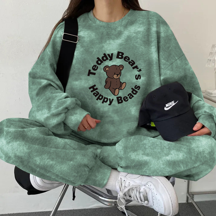 Fashionable Hairdryer & Casual Outfit Set