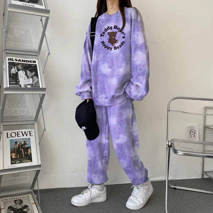 Fashionable Hairdryer & Casual Outfit Set