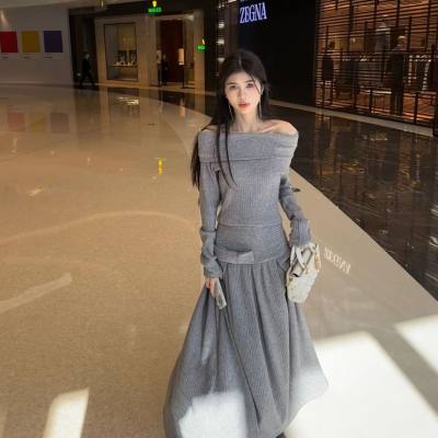 Trendy Lady's Winter Outfit 2023