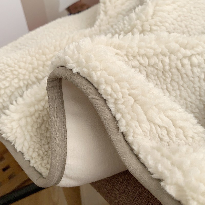 Warm Lamb Wool Coat for Women