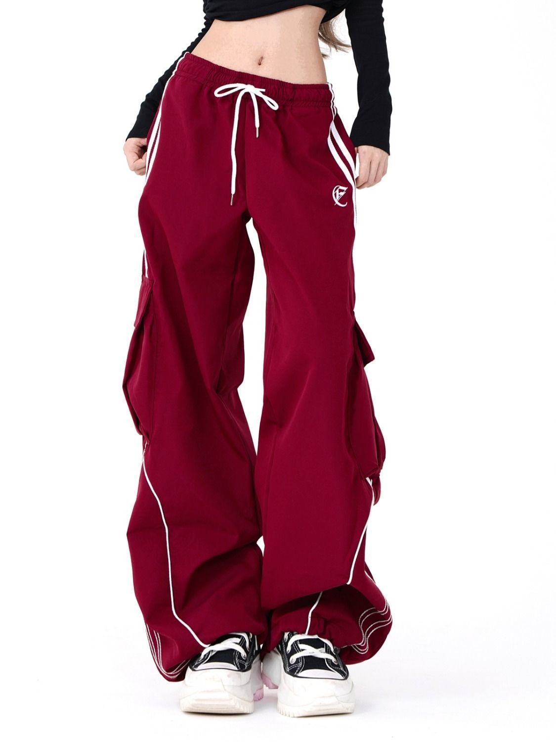 Women's Wide Leg Cargo Pants