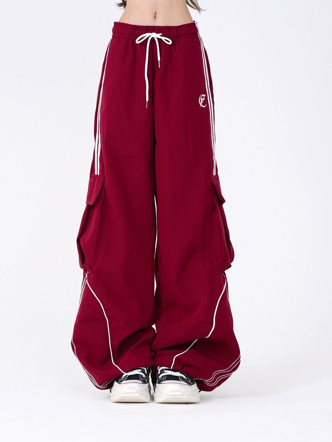 Women's Wide Leg Cargo Pants
