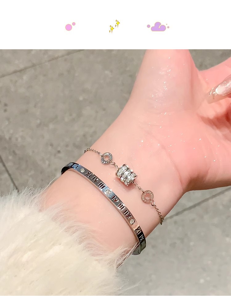 Roman Titanium Steel Bangle Set