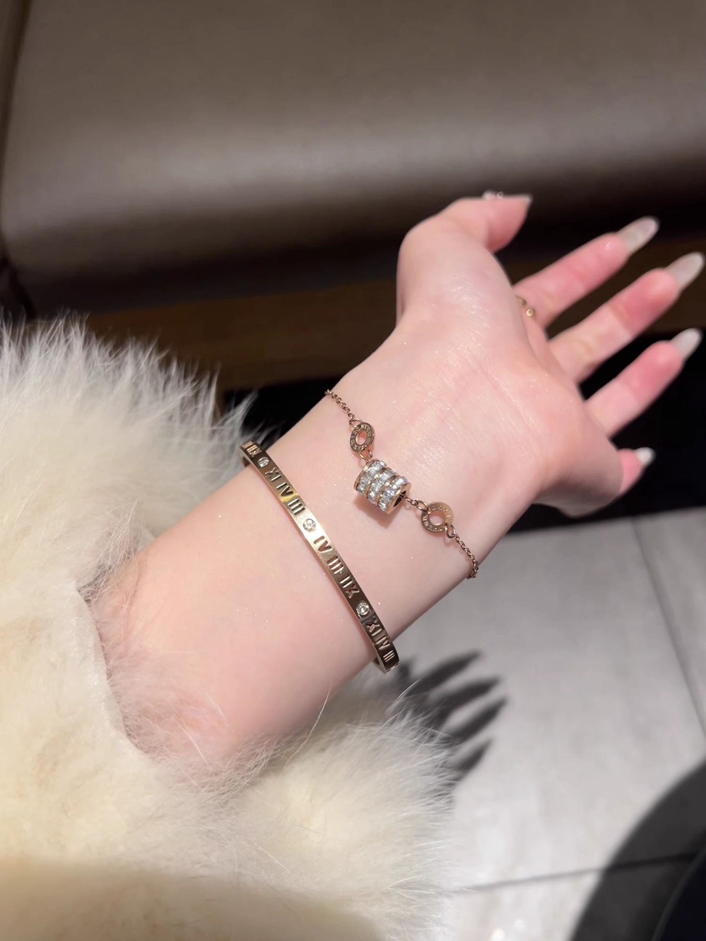 Roman Titanium Steel Bangle Set