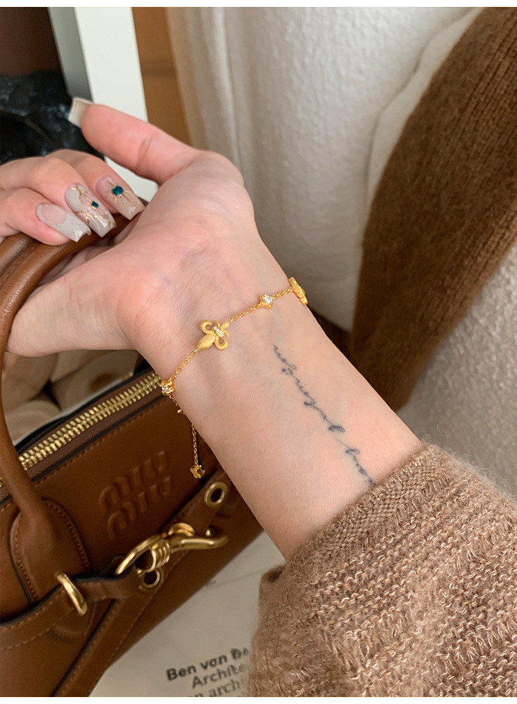 Women's Plated Gold Fleur-de-lis Crystal Bracelet