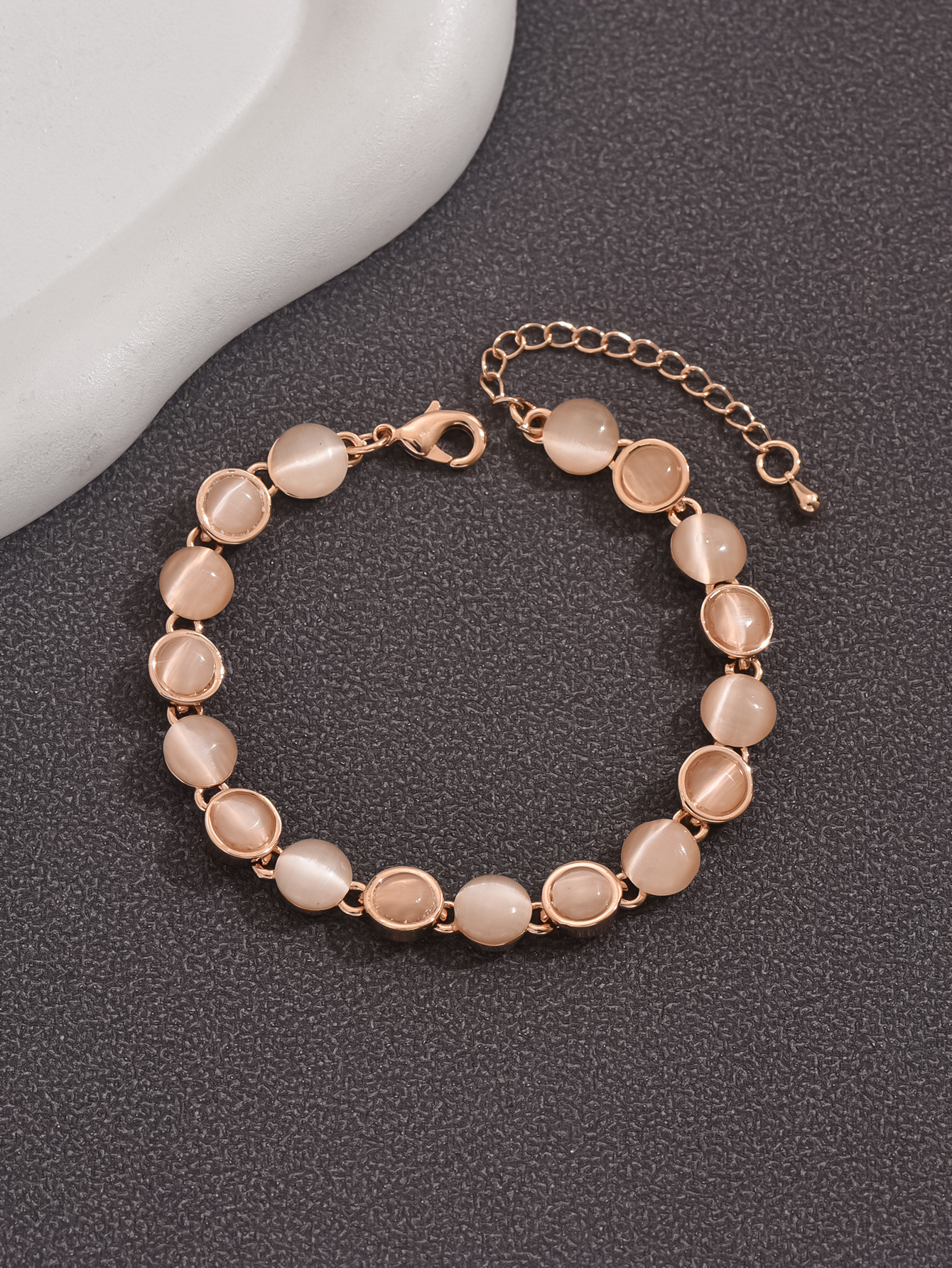 Elegant Cat Eye Beaded Ladies Bracelet