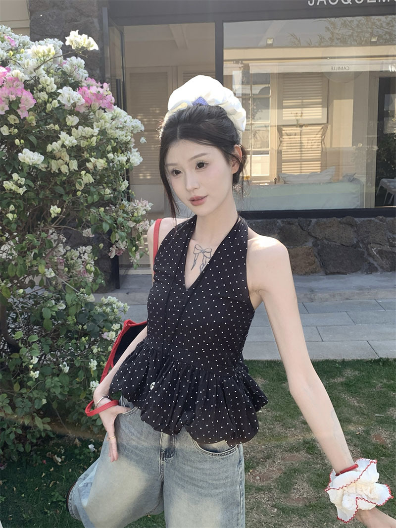 Black Halter V-Neck Sweet Top