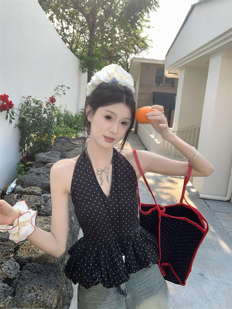 Black Halter V-Neck Sweet Top