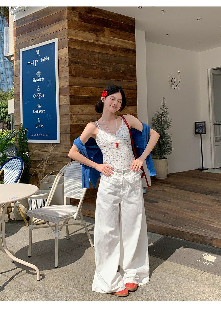 Lace Cami Top with Built-in Bra