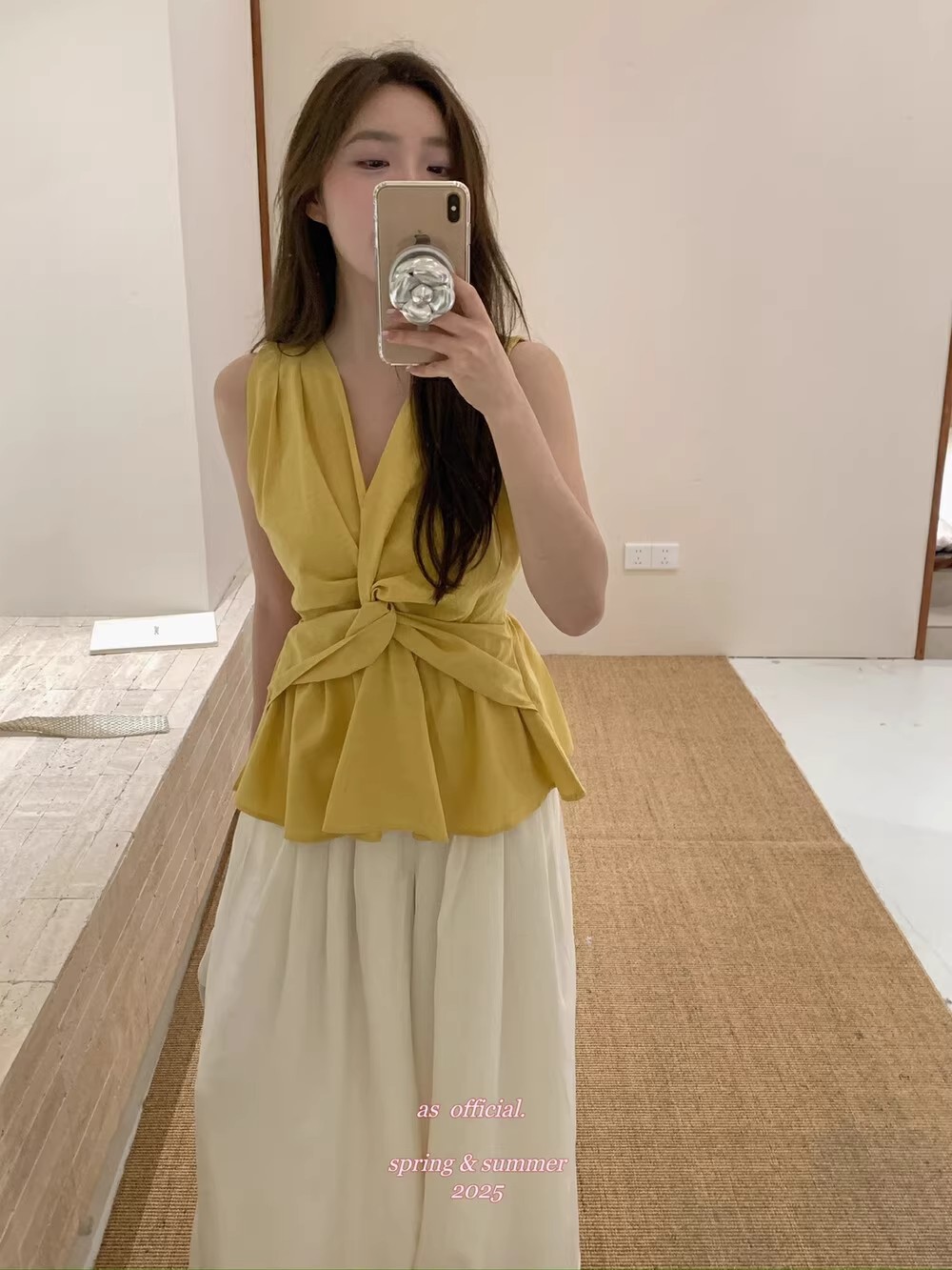 Summer V-neck Twist Sleeveless Tank Top