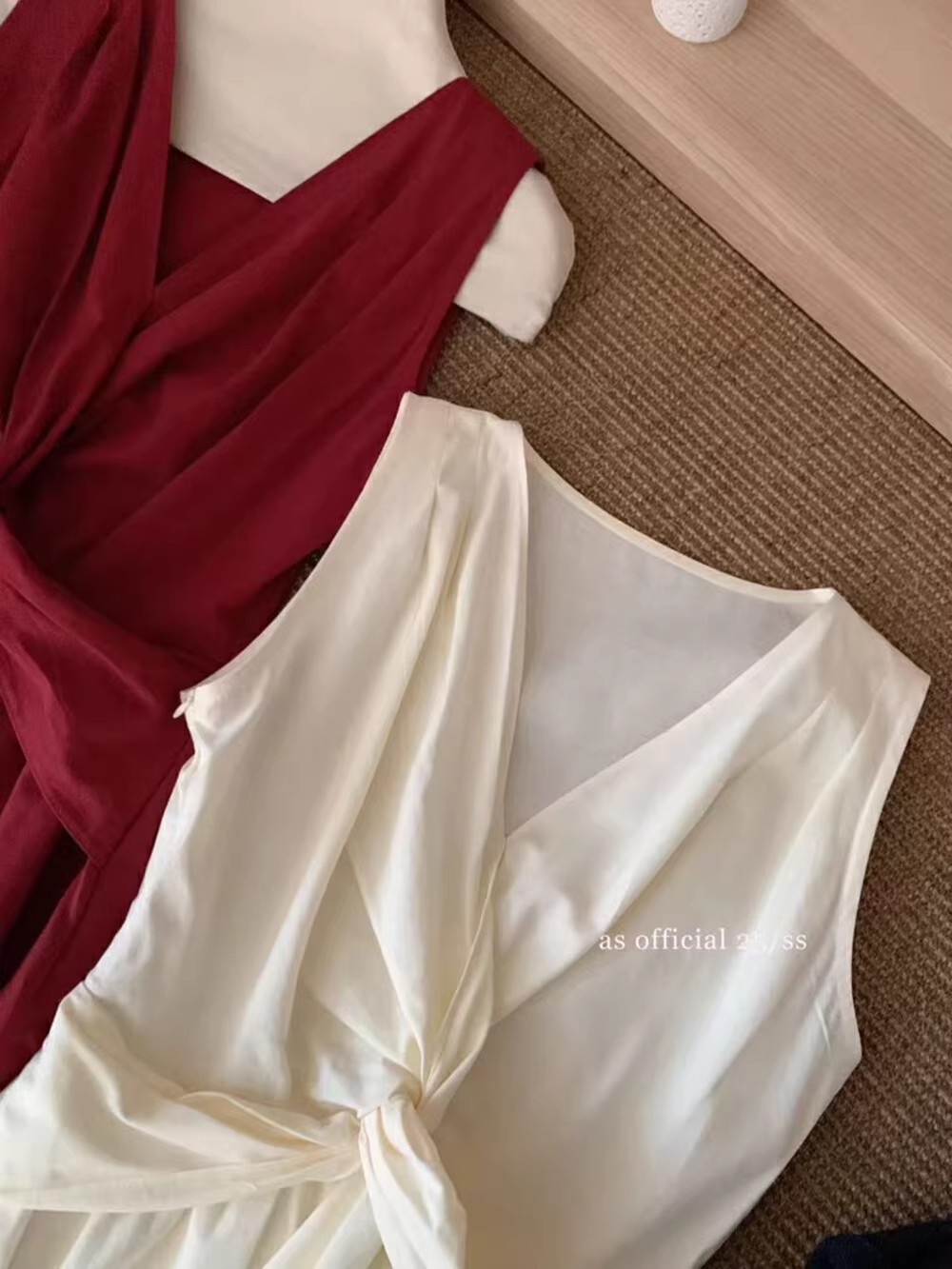 Summer V-neck Twist Sleeveless Tank Top