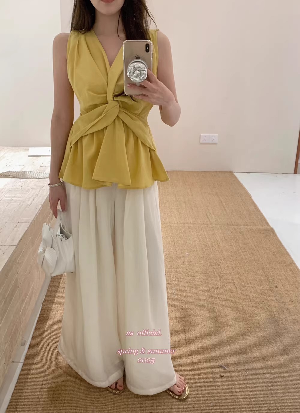 Summer V-neck Twist Sleeveless Tank Top