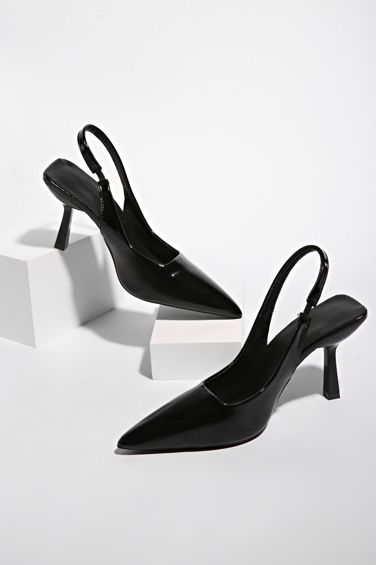 Patent Leather Pointed Heel Sandals