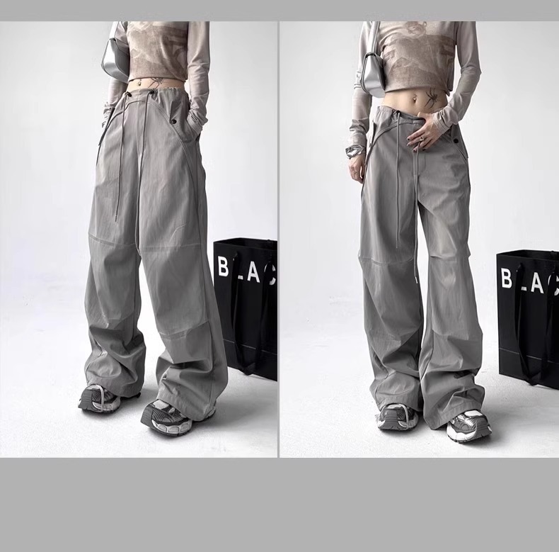 Women's Loose Fit Cargo Pants