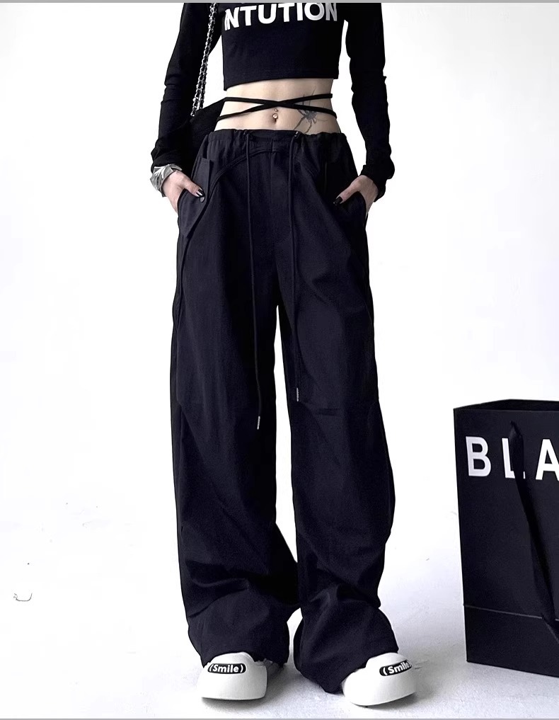 Women's Loose Fit Cargo Pants