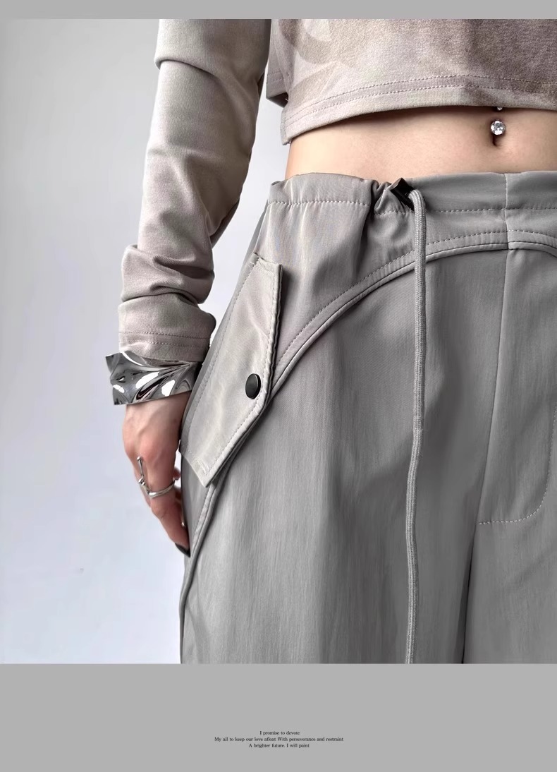 Women's Loose Fit Cargo Pants