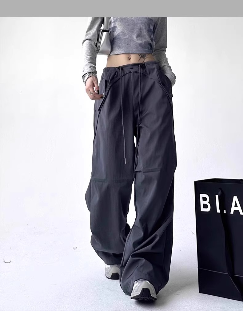 Women's Loose Fit Cargo Pants