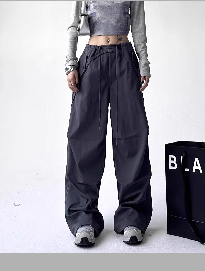 Women's Loose Fit Cargo Pants