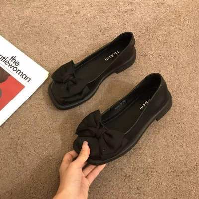 Retro Mary Jane Flat Leather Shoes