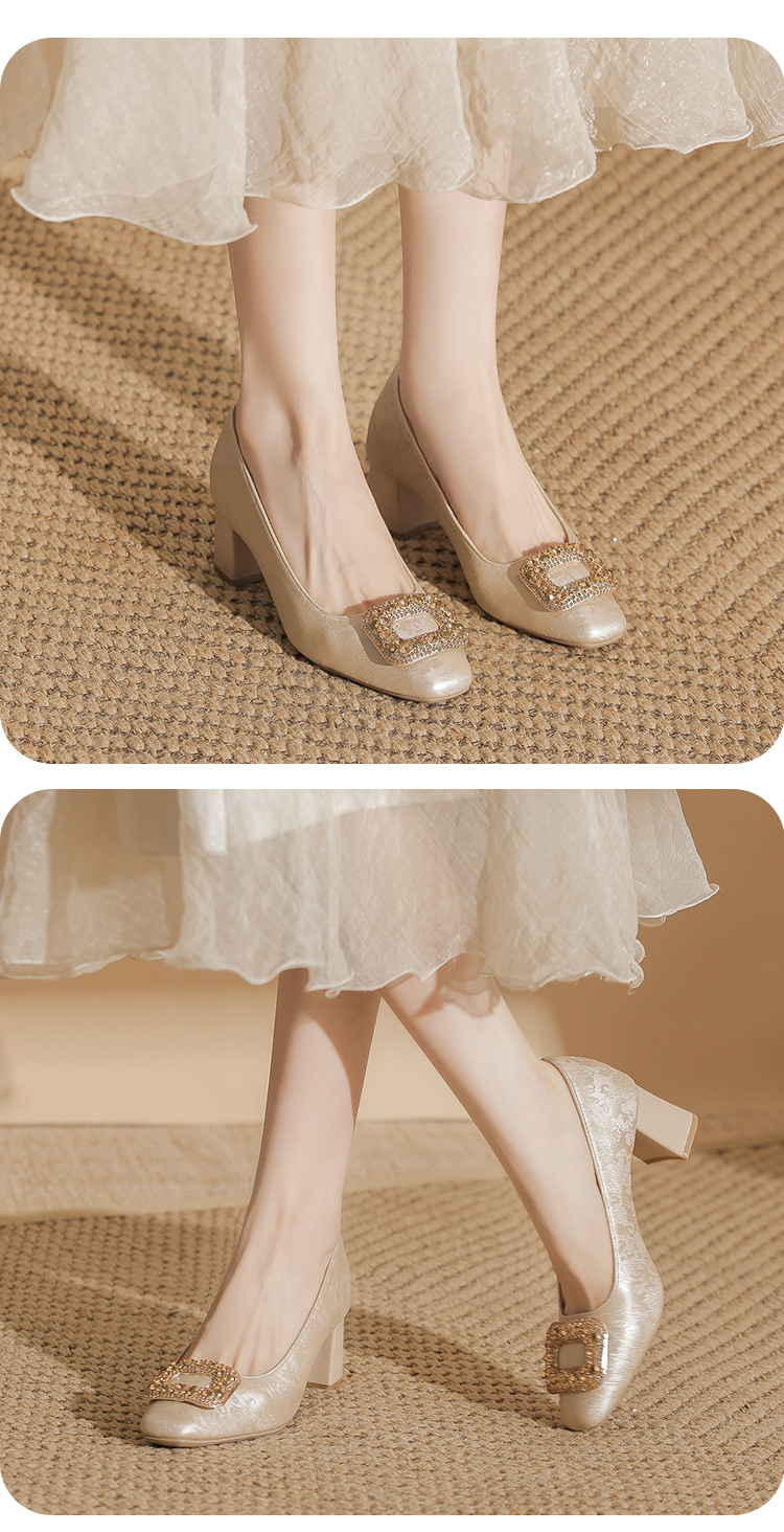 New Chinese Square Toe Pumps