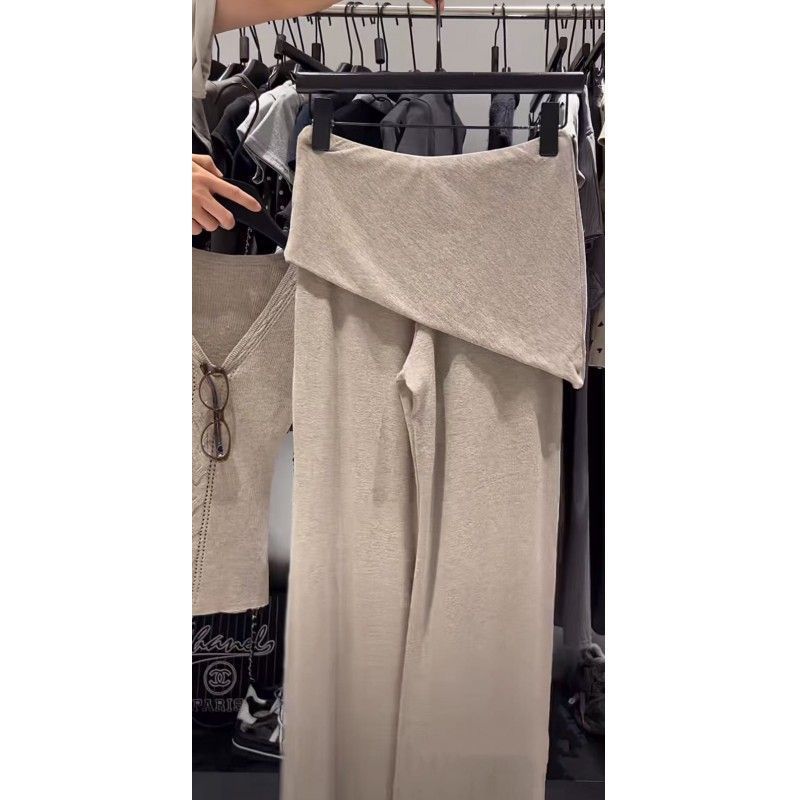 Summer V-neck Knit Casual Suit