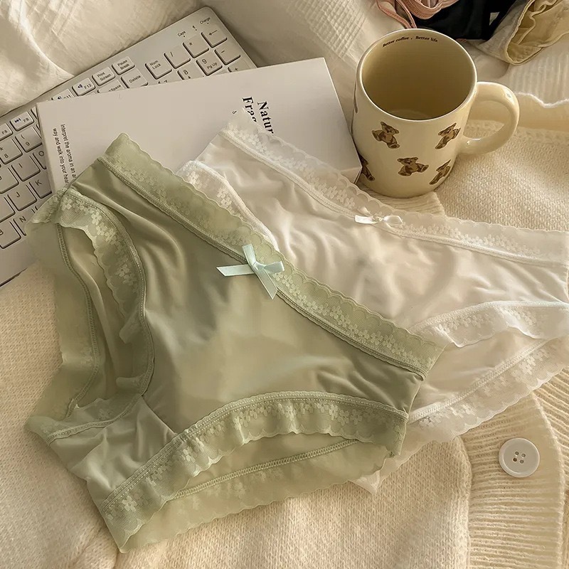 Women's Seamless Ice Silk Lace Briefs