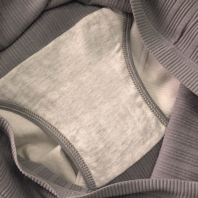 Ladies' Seamless Cotton Panties