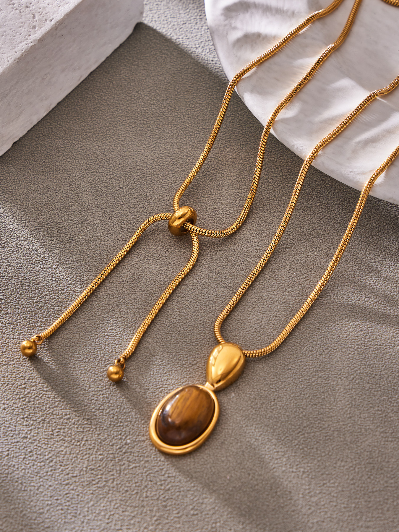 Tiger Eye Agate Pendant Necklace