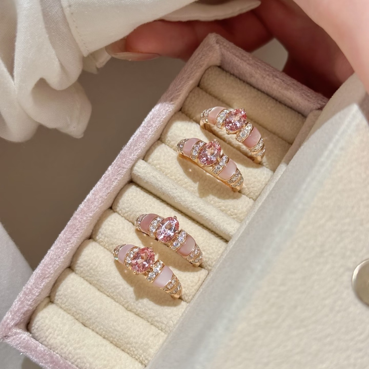 S925 Pink Shell & Diamond Ring