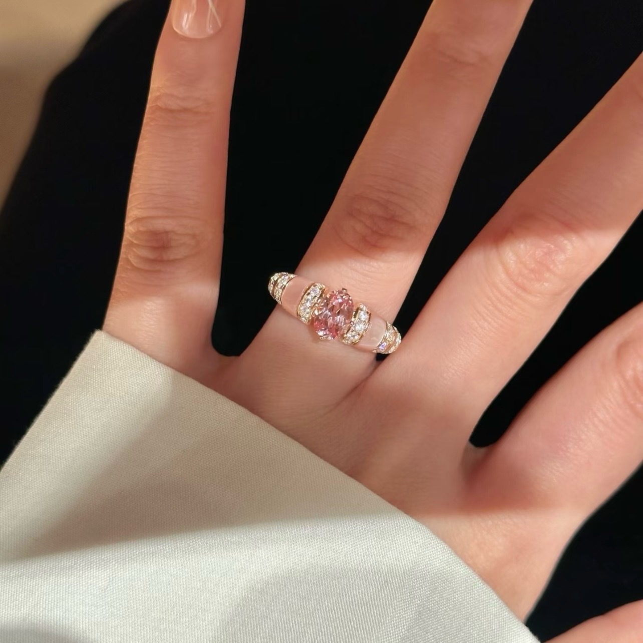 S925 Pink Shell & Diamond Ring