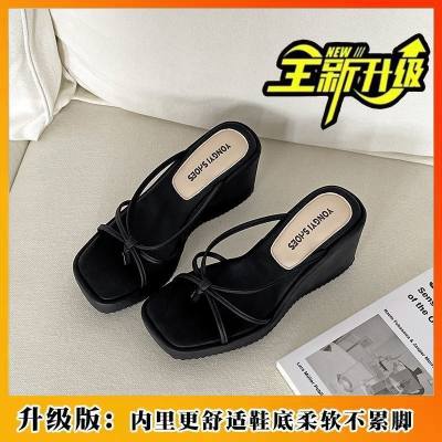 2026 Women's Black Platform Slide Sandals